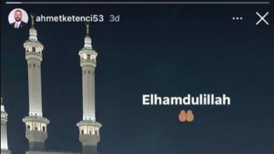 F.Bahçe yöneticisi Kâbe'den paylaştı!