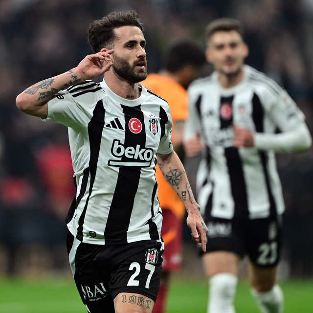 "Ünvan Rafa kaldırıldı!"