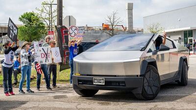 Tesla protestoları dünyaya yayıldı