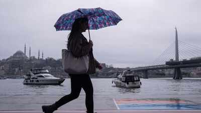 Sağanak yağmur, kuvvetli lodos ve toz taşınımı bekleniyor