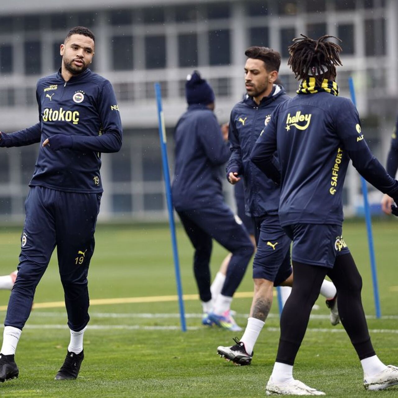 Fenerbahçe'de derbi hazırlıkları tamam!