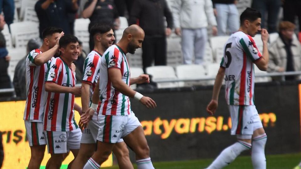 Karşıyaka evinde 5 golle kazandı!