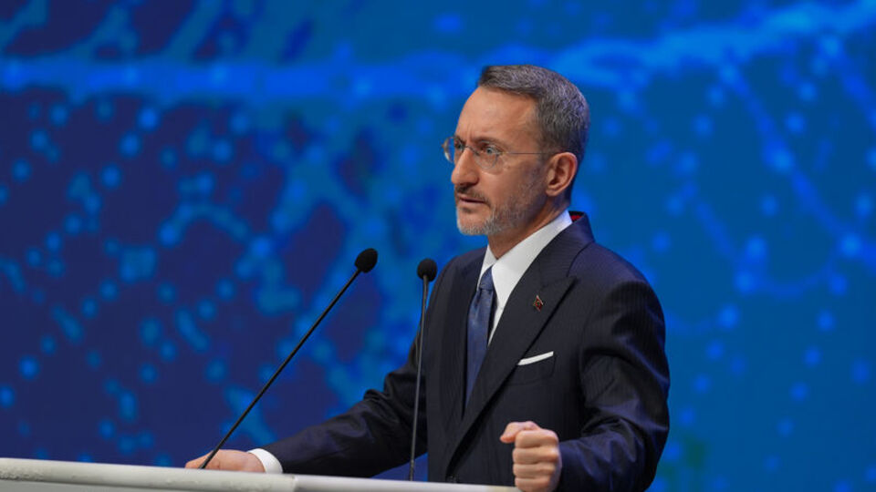 Altun: Siyasi rekabet, ilke ve vizyonla yapılır