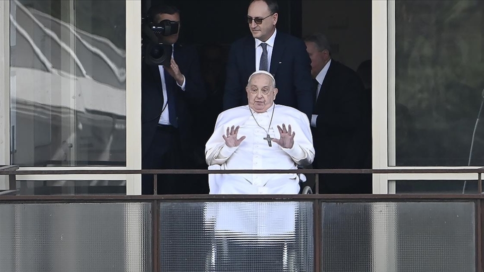 "Papa'nın iyileşme süreci devam ediyor"