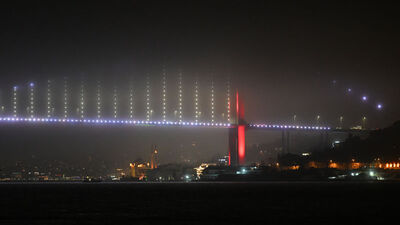 İstanbul'da bazı bölgelerde sis etkili oluyor