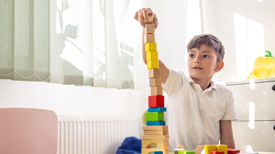 Her 44 çocuktan biri otizmli