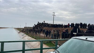 Eşeği ile sulama kanalına düştü!