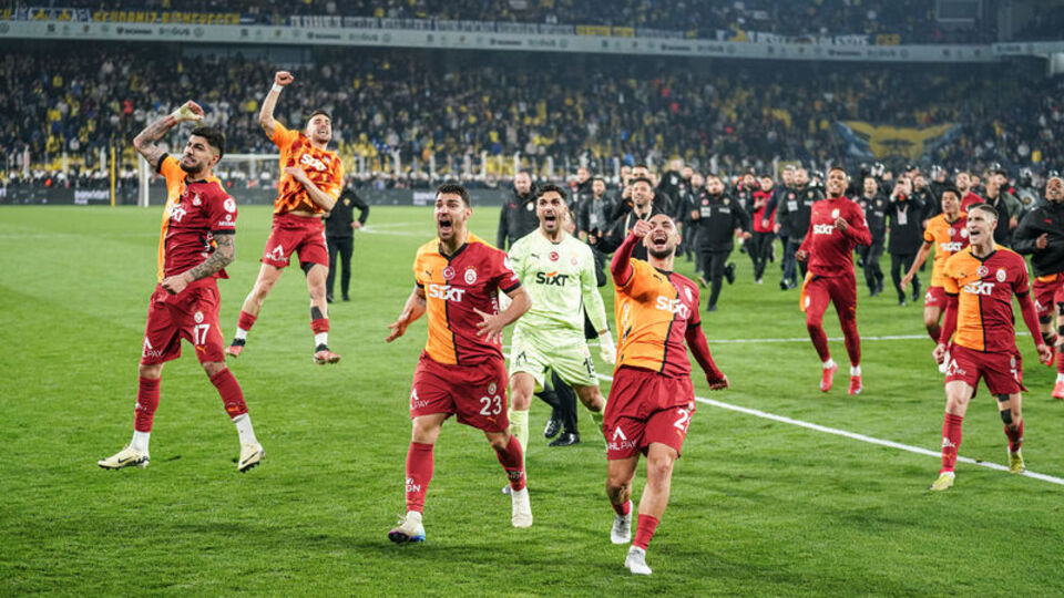 G.Saray, 12. kez Fenerbahçe'yi eledi!