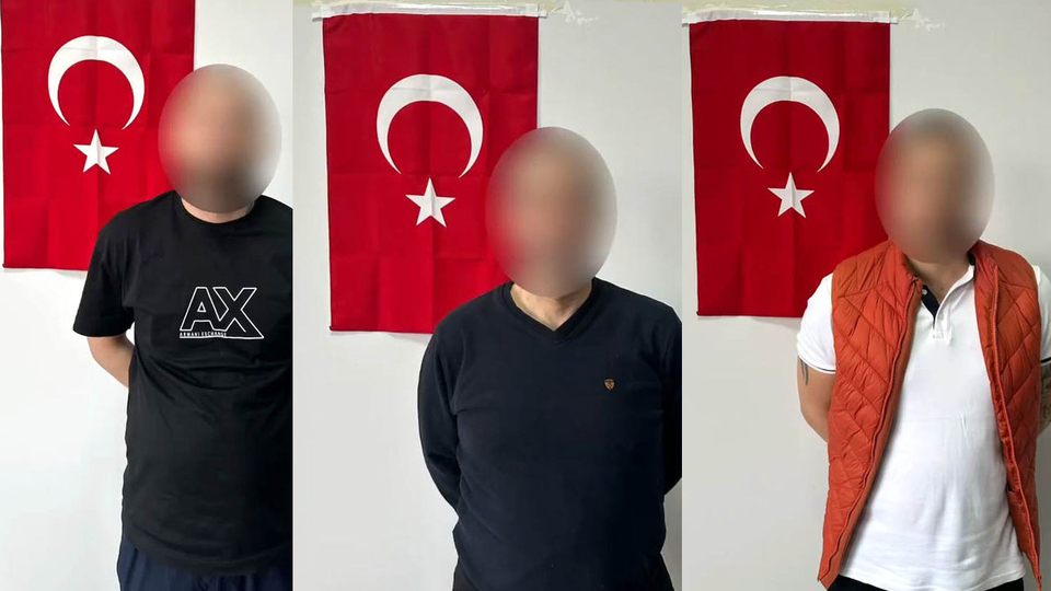 Kırmızı bültenle aranan 8 şüpheli Gürcistan'dan getirildi