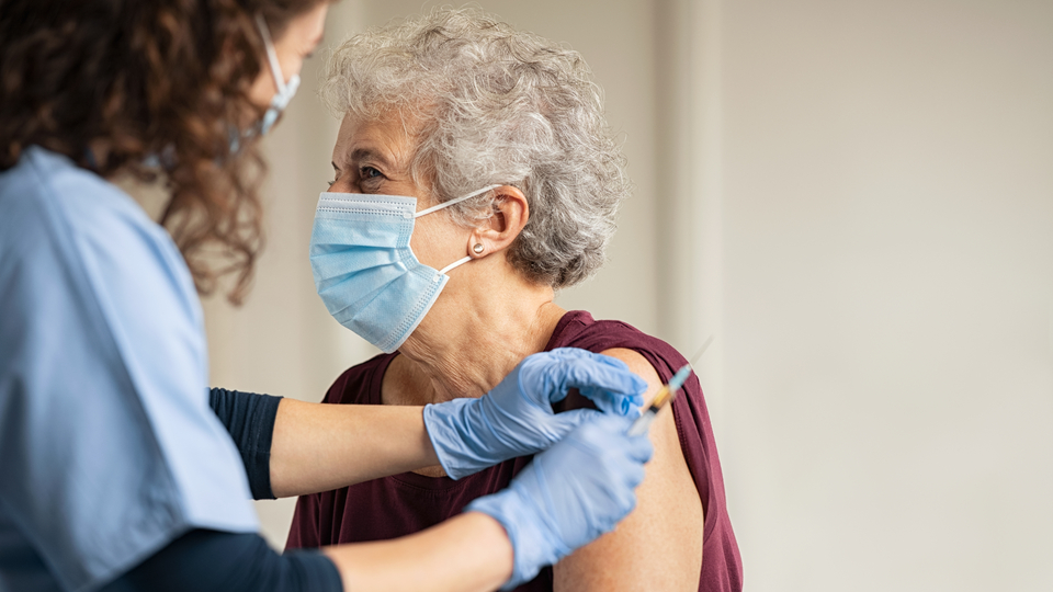 Zona aşısı yaşlıların demansa yakalanma riskini yüzde 20 azaltıyor