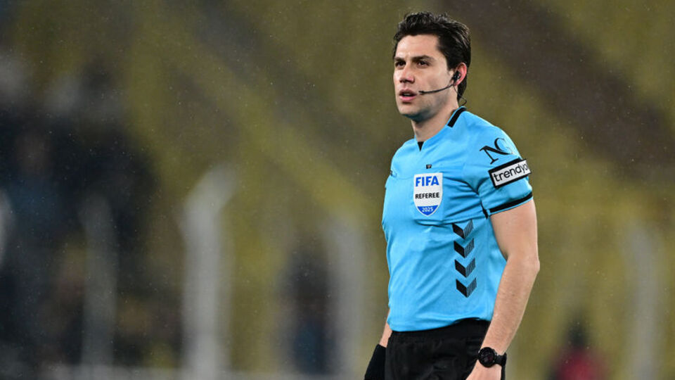 İşte Fenerbahçe-Trabzonspor maçının hakemi!