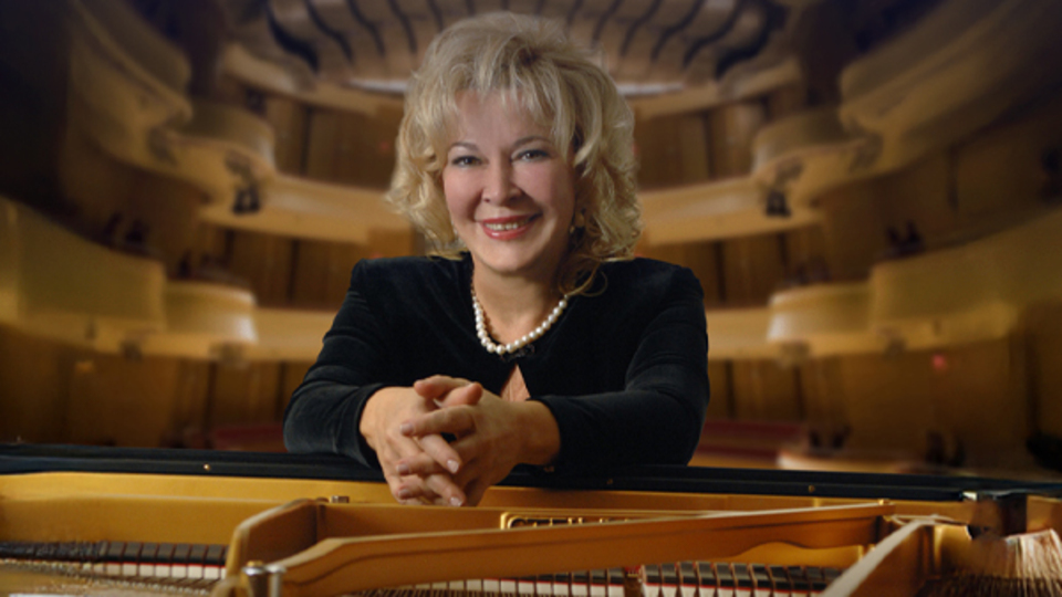 Gülsin Onay'dan Ravel'i anma konseri