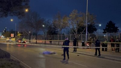 Otomobilin çarptığı kadın öldü