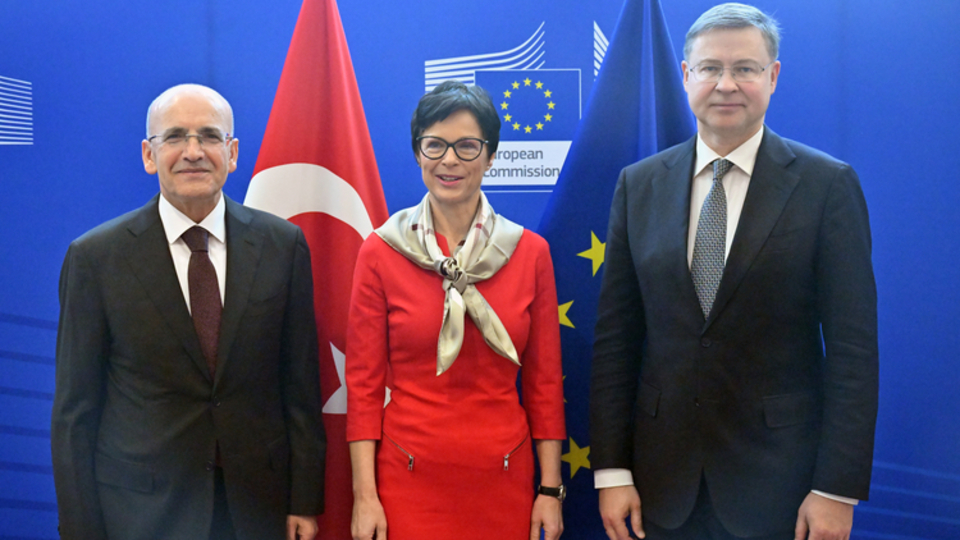 "AB'yle ekonomik diyalog toplantısı yapıcı bir ortamda gerçekleşti"