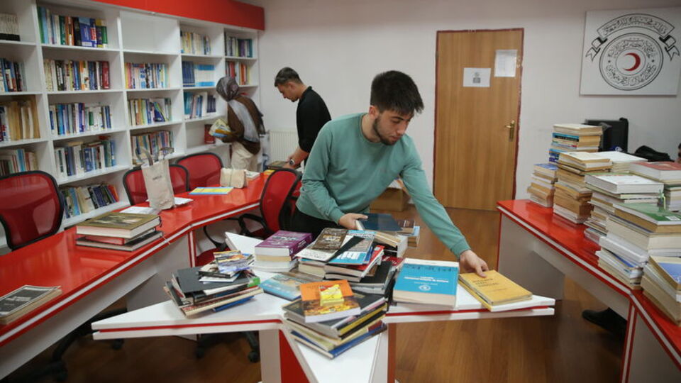 Şehitlerin isimleri kütüphanelerde yaşatılıyor