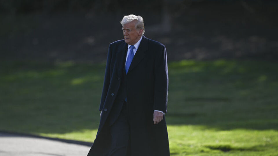 Trump: Çin paniğe kapıldı