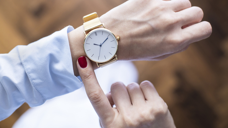 Saati neden sol bileğe takıyoruz?