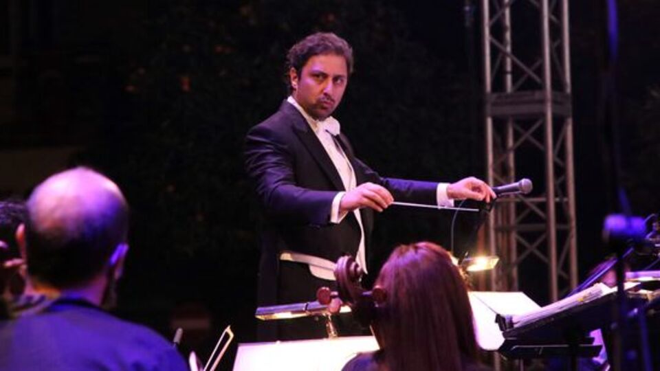 Genç piyanistler yarışıyor