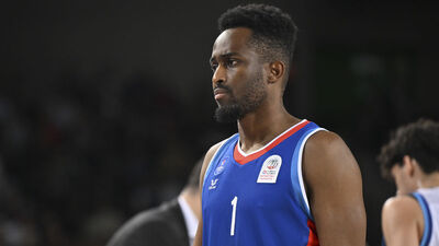 Anadolu Efes'te Beaubois en az 6 hafta yok!