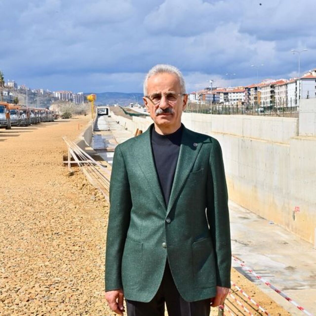 Bakan Uraloğlu: Başkentray Banliyö Hattı Yenikent'e kadar uzayacak