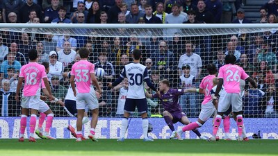 Premier Lig'de küme düşen ilk takım!