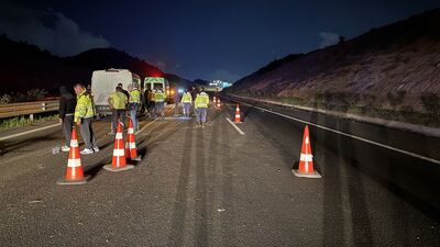 İzmir'de minibüs devrildi: 1 ölü, 10 yaralı