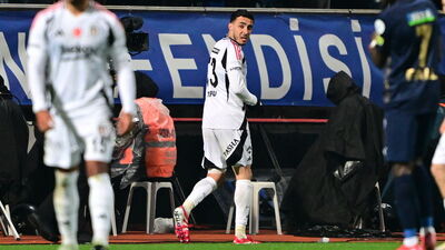 Beşiktaş'ta sakatlık ve kırmızı kart!