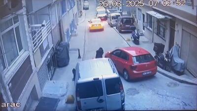 Sosyal medyadan tanıştığı kadının bindiği taksiyi hedef aldı!