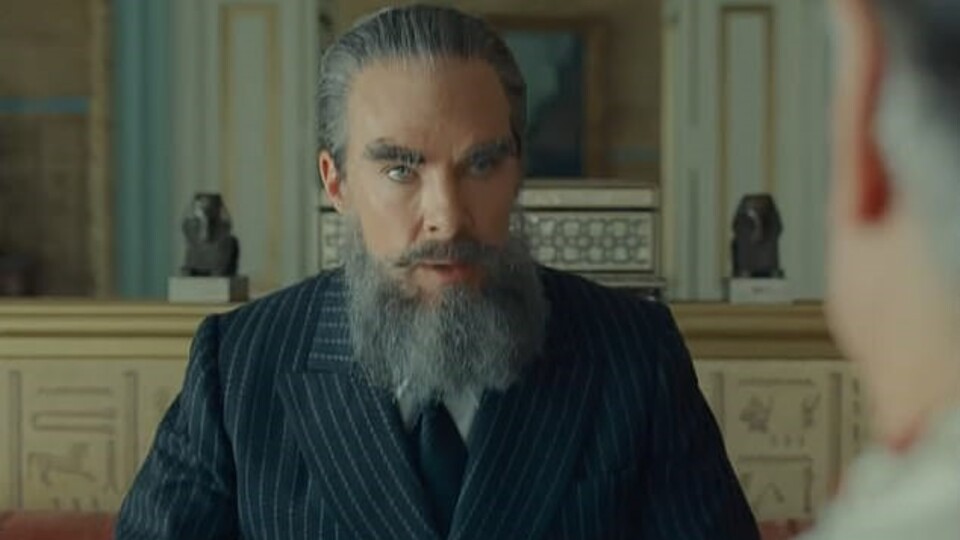 Bambaşka birine dönüştü