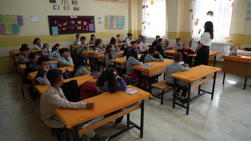 MEB'den 'yaz tatili erkene çekilecek' iddialarına yanıt