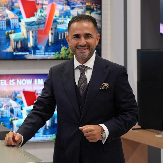 Vestel CEO'su görevinden ayrılıyor