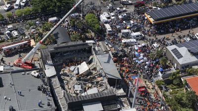Dominik'te çatı çöktü: Çok sayıda kişi hayatını kaybetti