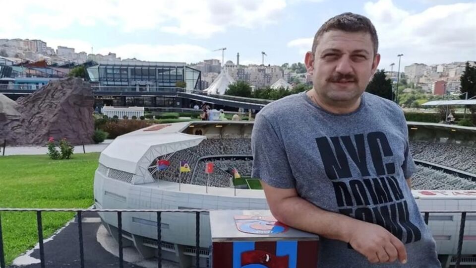 Maç izlerken beyin kanaması geçirmişti, kurtarılamadı