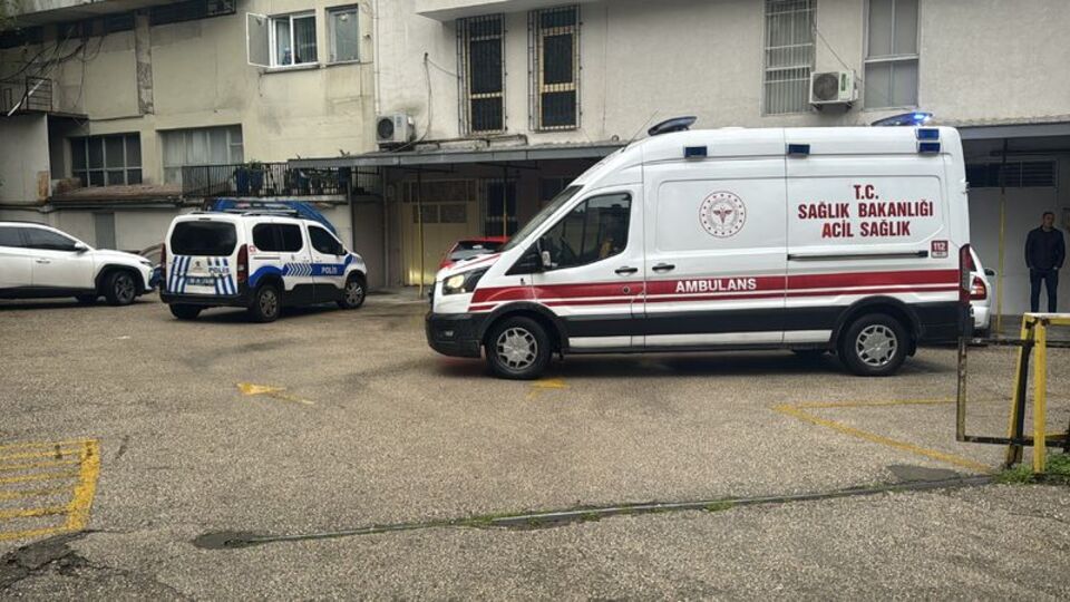 Bursa'da otopark çalışanı silahlı vuruldu