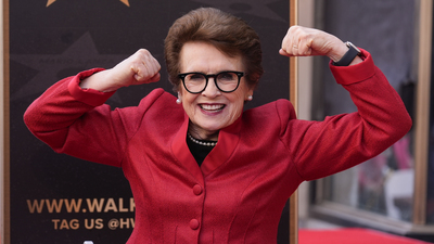 81 yaşında bir ilke imza attı