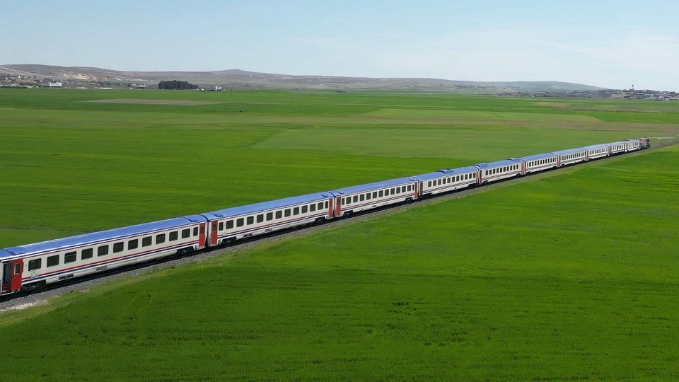 Turistik Diyarbakır Ekspresi seferleri başlıyor