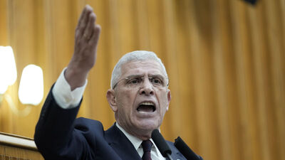 "Dava adamlığı gençleri hızara vermek değildir"