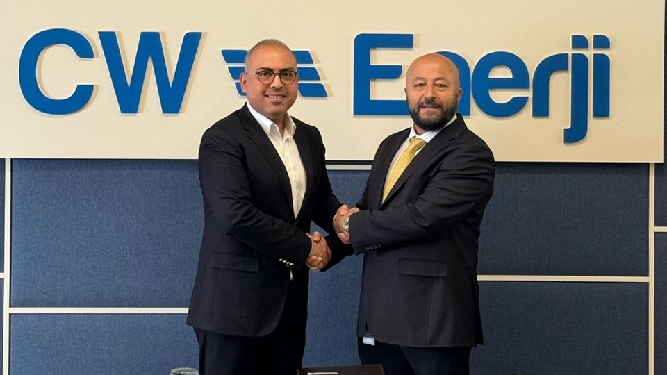 Çağdaş Cam'dan yeni iş sözleşmesi