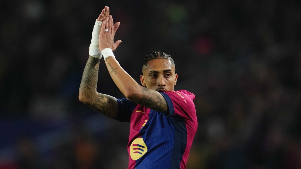 Barcelona tur kapısını araladı!