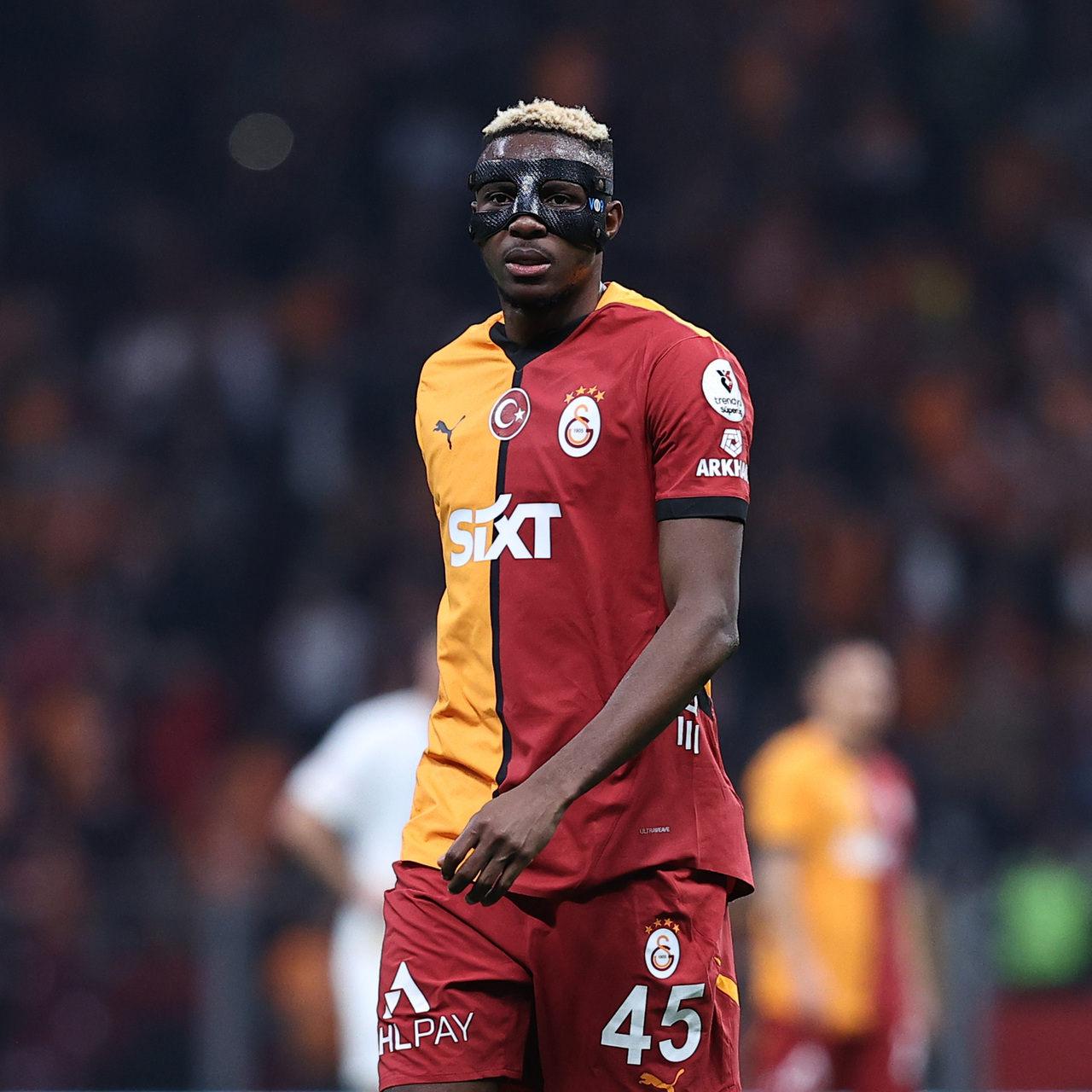Osimhen'in maliyeti el yakıyor!