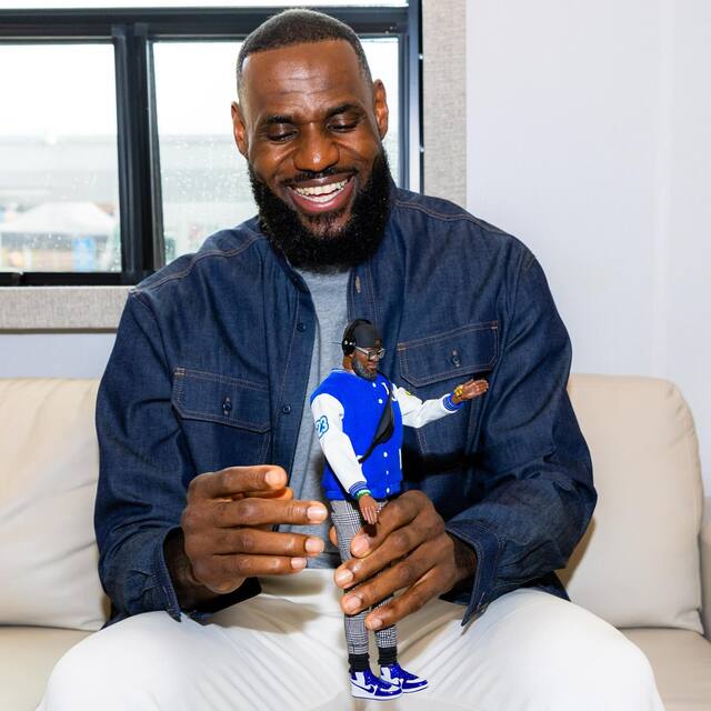Lebron James 'bebek' oldu