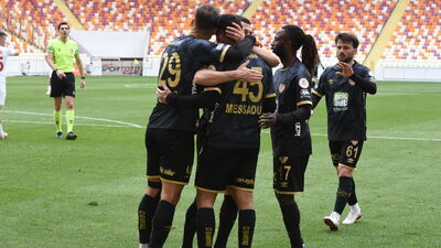 Bandırmaspor 3 puanı 3 golle aldı