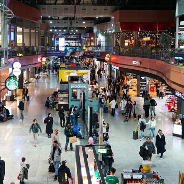 Sabiha Gökçen Havalimanı'nı yılın ilk çeyreğinde kullanan yolcu sayısı 10 milyonu aştı