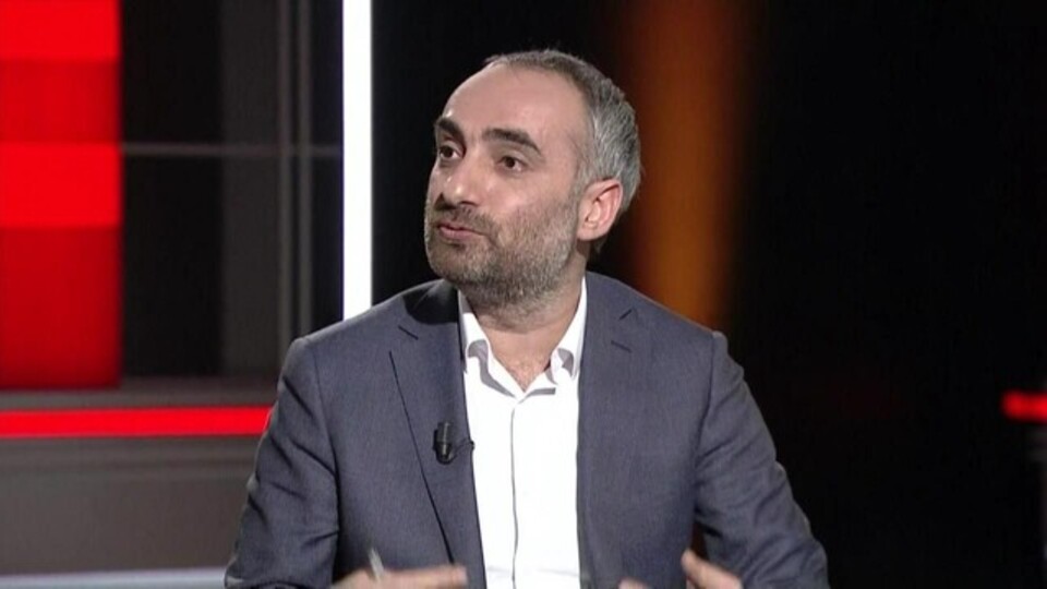 Halk TV: İsmail Saymaz ayrılmadı