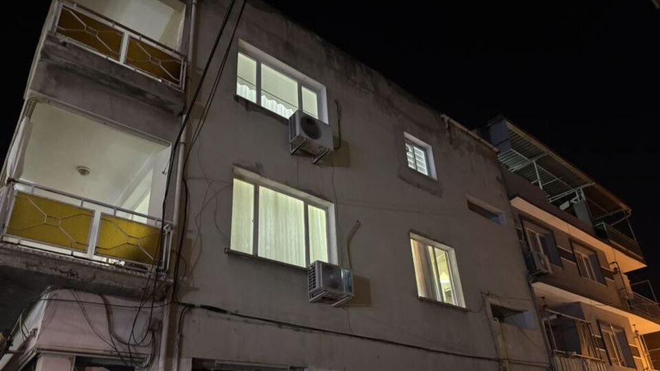 Kesif kötü bir koku binayı sardı! Ceset 5 günlük çıktı!