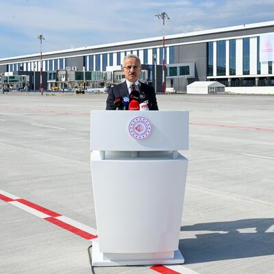 Antalya Havalimanı yeni terminal binaları açılıyor