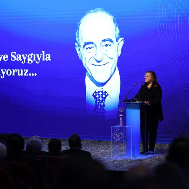 Sakıp Sabancı anıldı