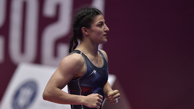 Elvira Kamaloğlu'ndan Avrupa'da gümüş madalya!