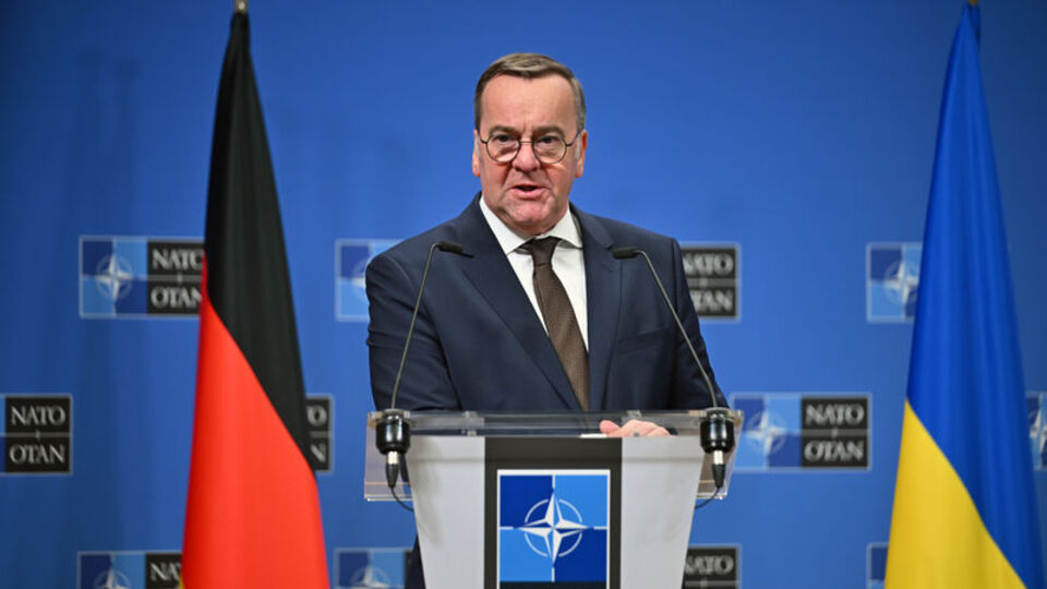 Almanya: Ukrayna'nın savaşa devam edebileceğini Rusya anlamalı