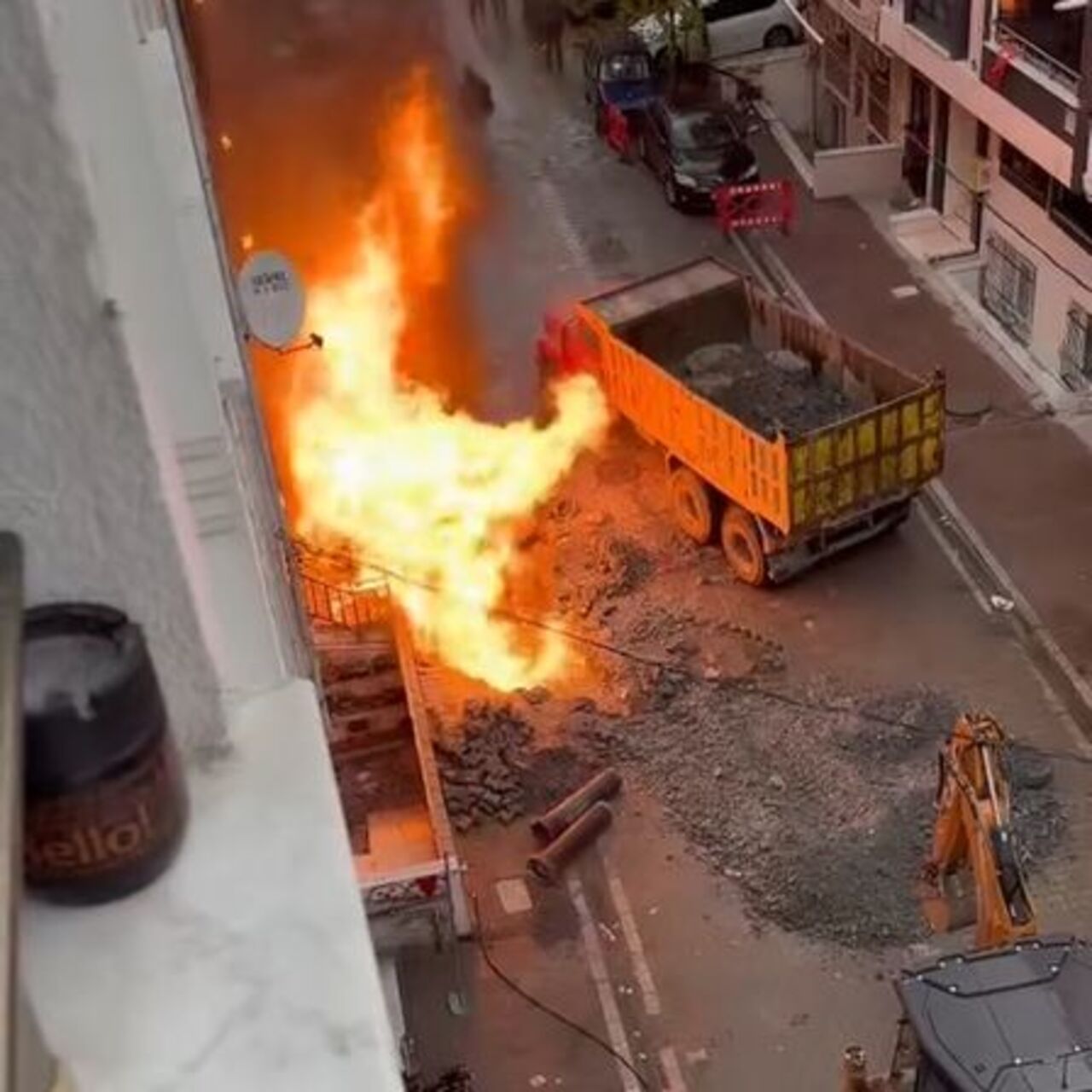 Avcılar'da doğalgaz patlaması!